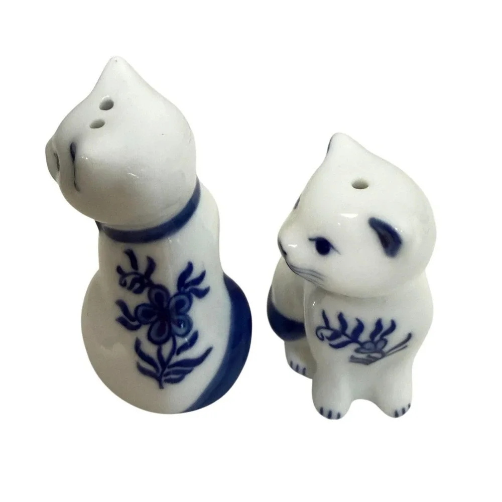 The Unbranded Brand charming pair